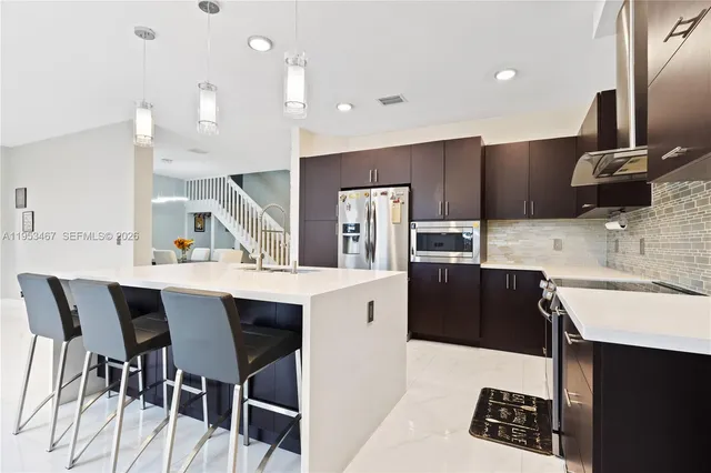 $5,950 | 11287 Northwest 43rd Terrace, Doral, FL 33178