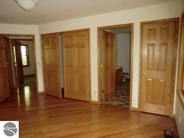 1188 Fisher Road Traverse City, MI 49685 - Photo 14 of 25 1730804-13.JPG