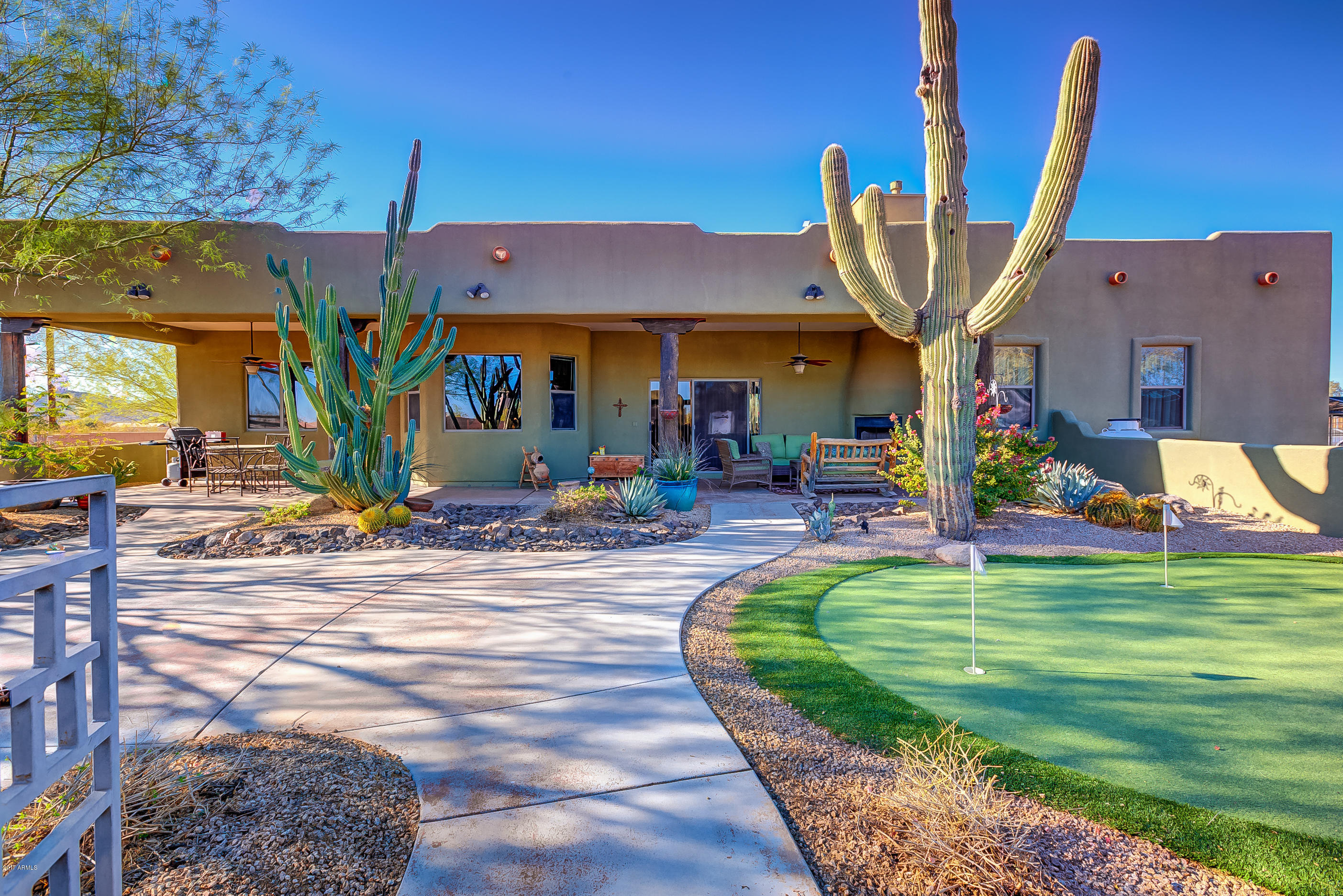 1017 East Maddock Road Phoenix, AZ 85086 - Photo 24 of 28 OLI-30