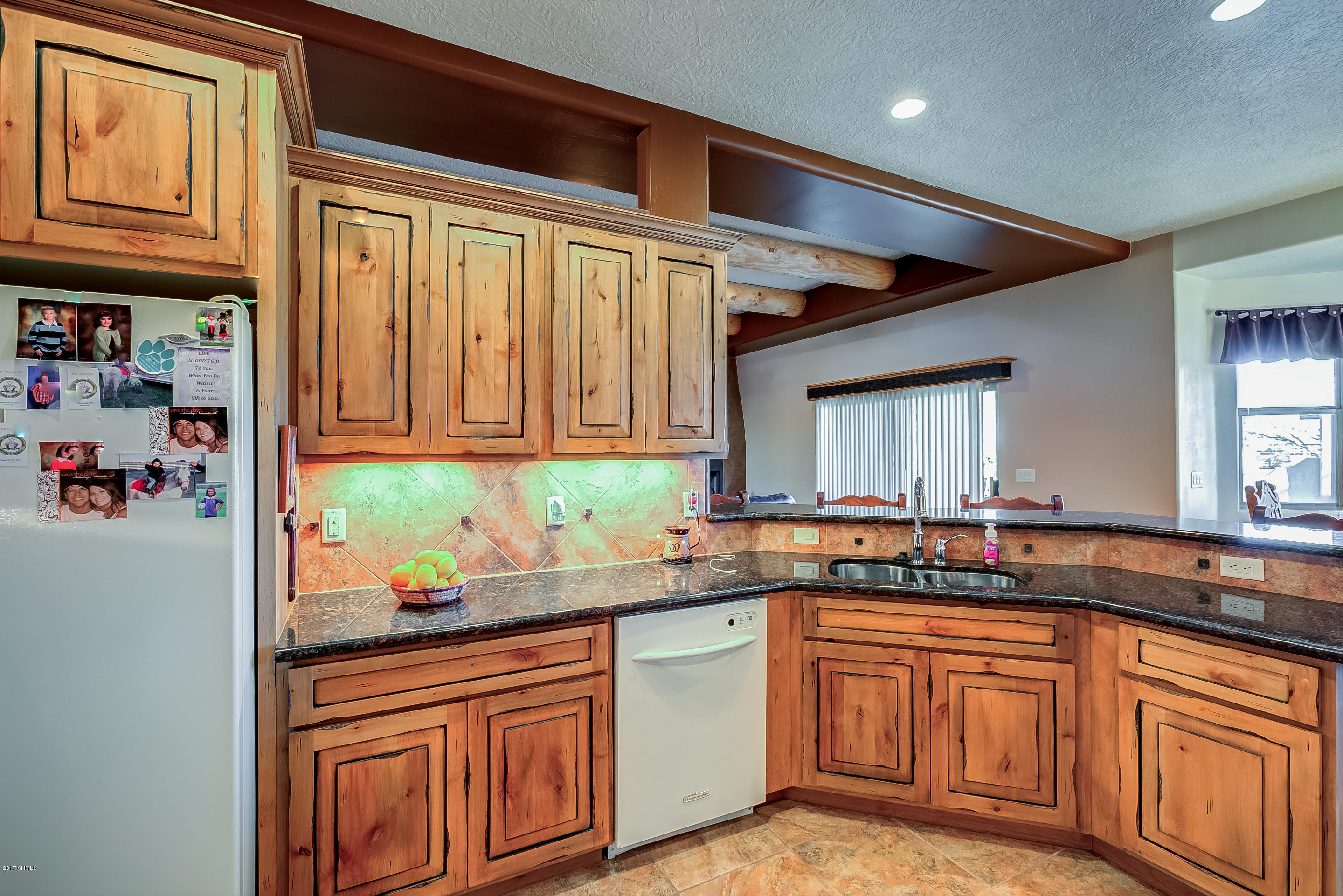 1017 East Maddock Road Phoenix, AZ 85086 - Photo 8 of 28 OLI-6
