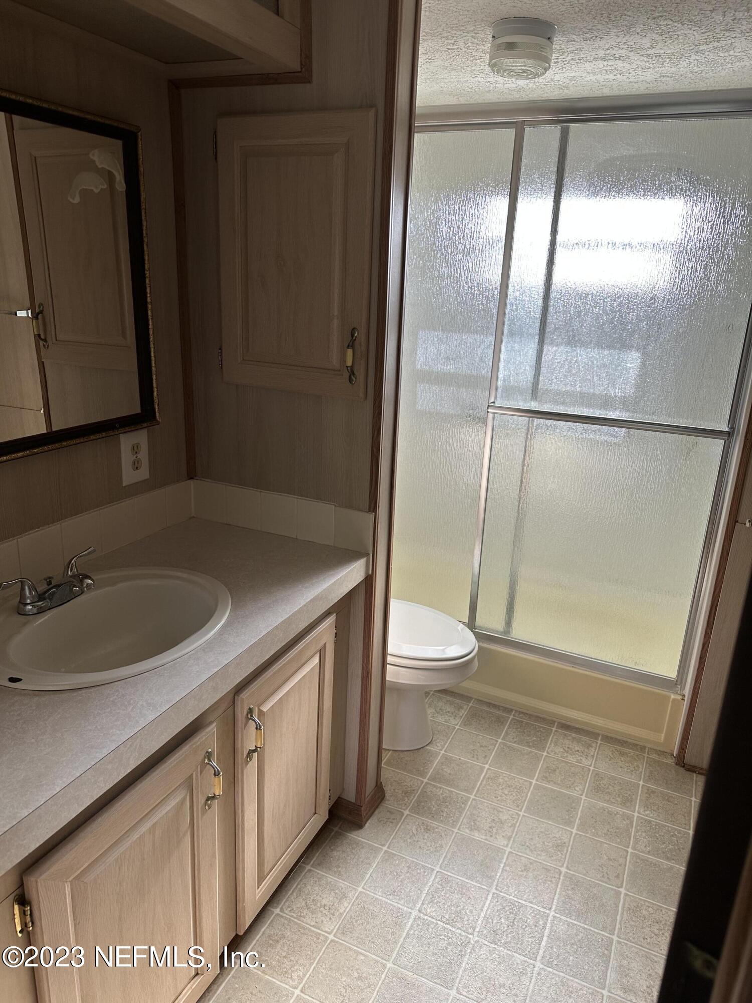 108 Jimmie Road Crescent City, FL 32112 - Photo 21 of 30 Bathroom