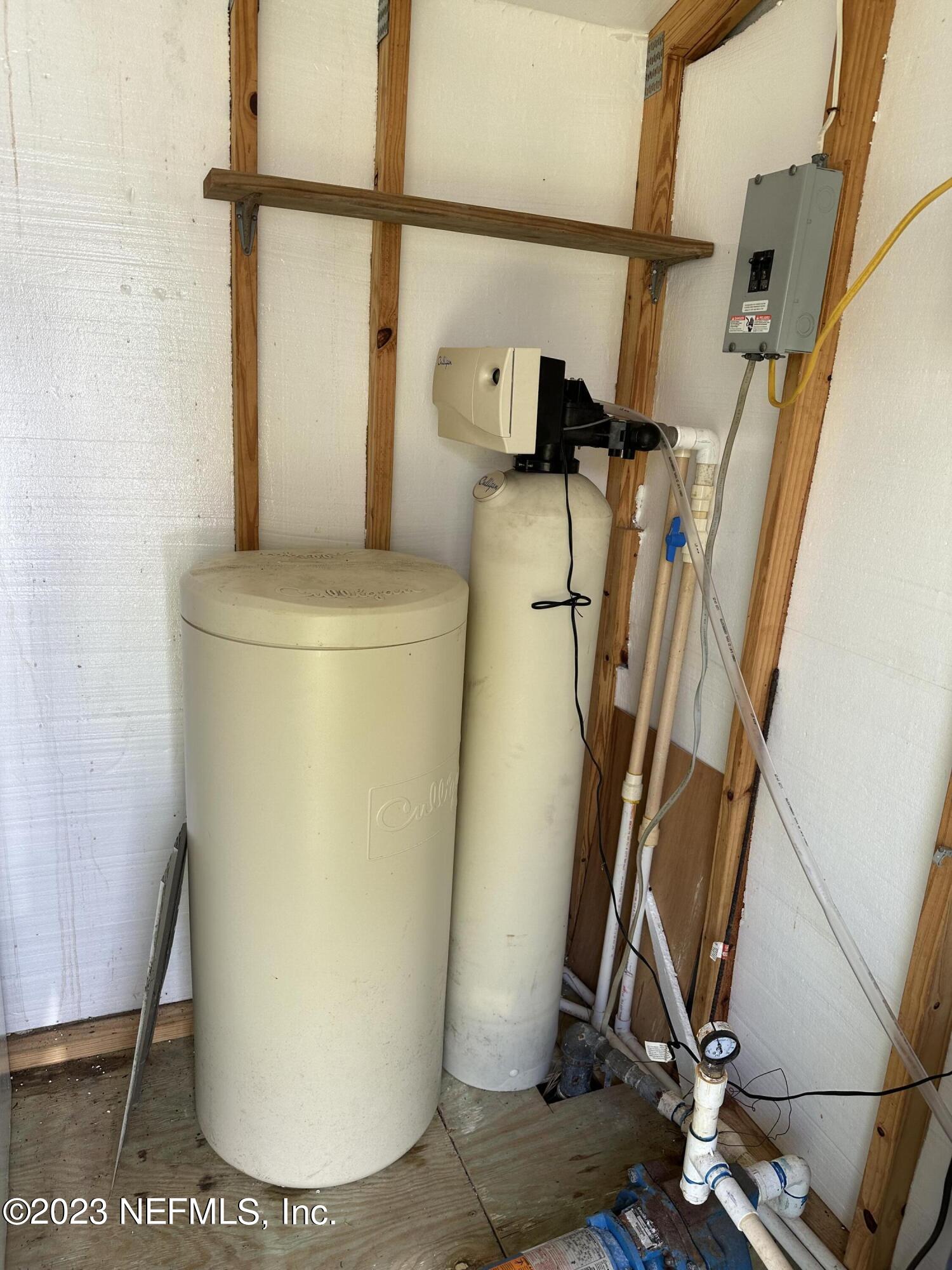 108 Jimmie Road Crescent City, FL 32112 - Photo 29 of 30 Well Filtration System