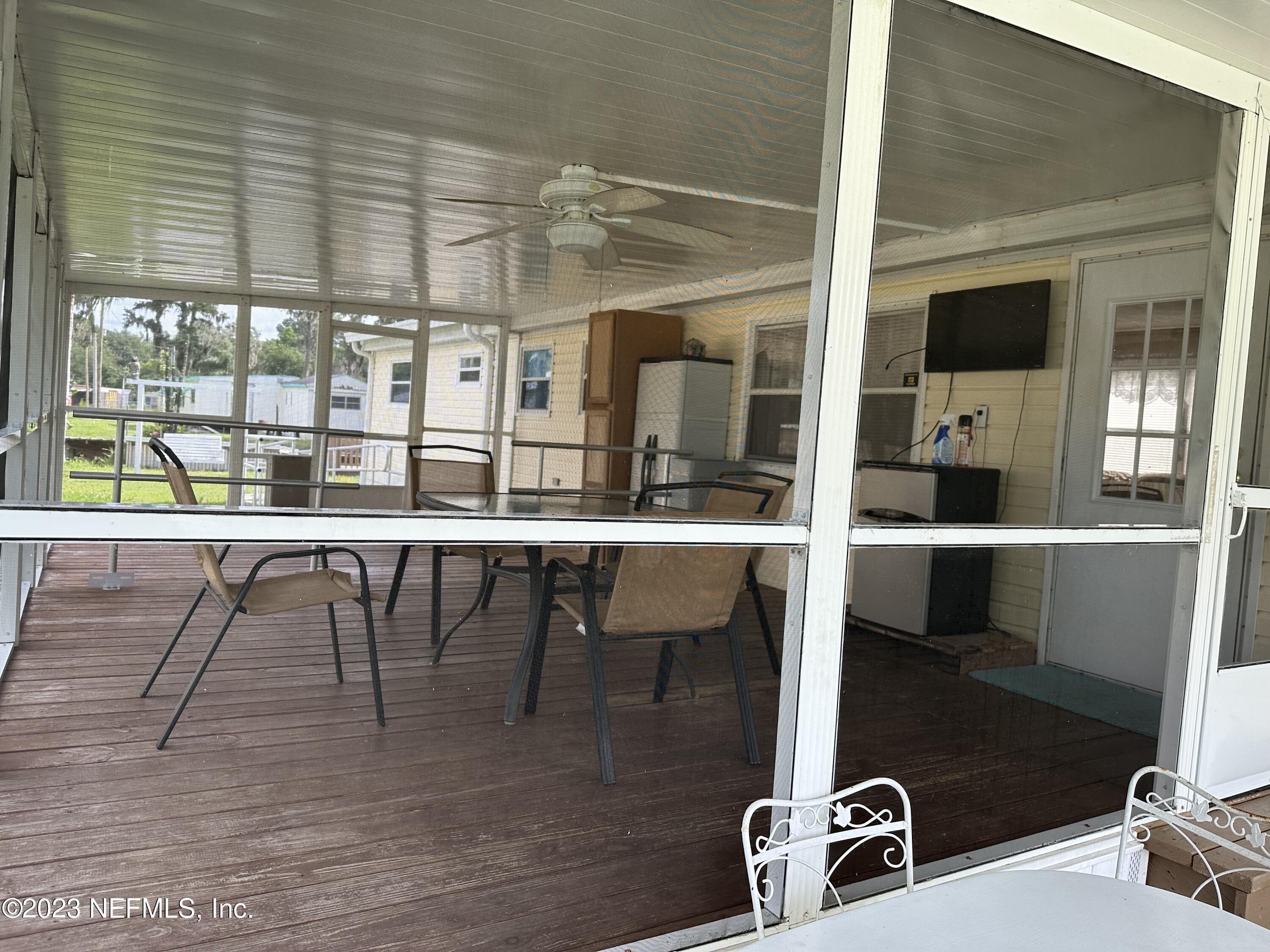108 Jimmie Road Crescent City, FL 32112 - Photo 3 of 30 Screened Front Porch