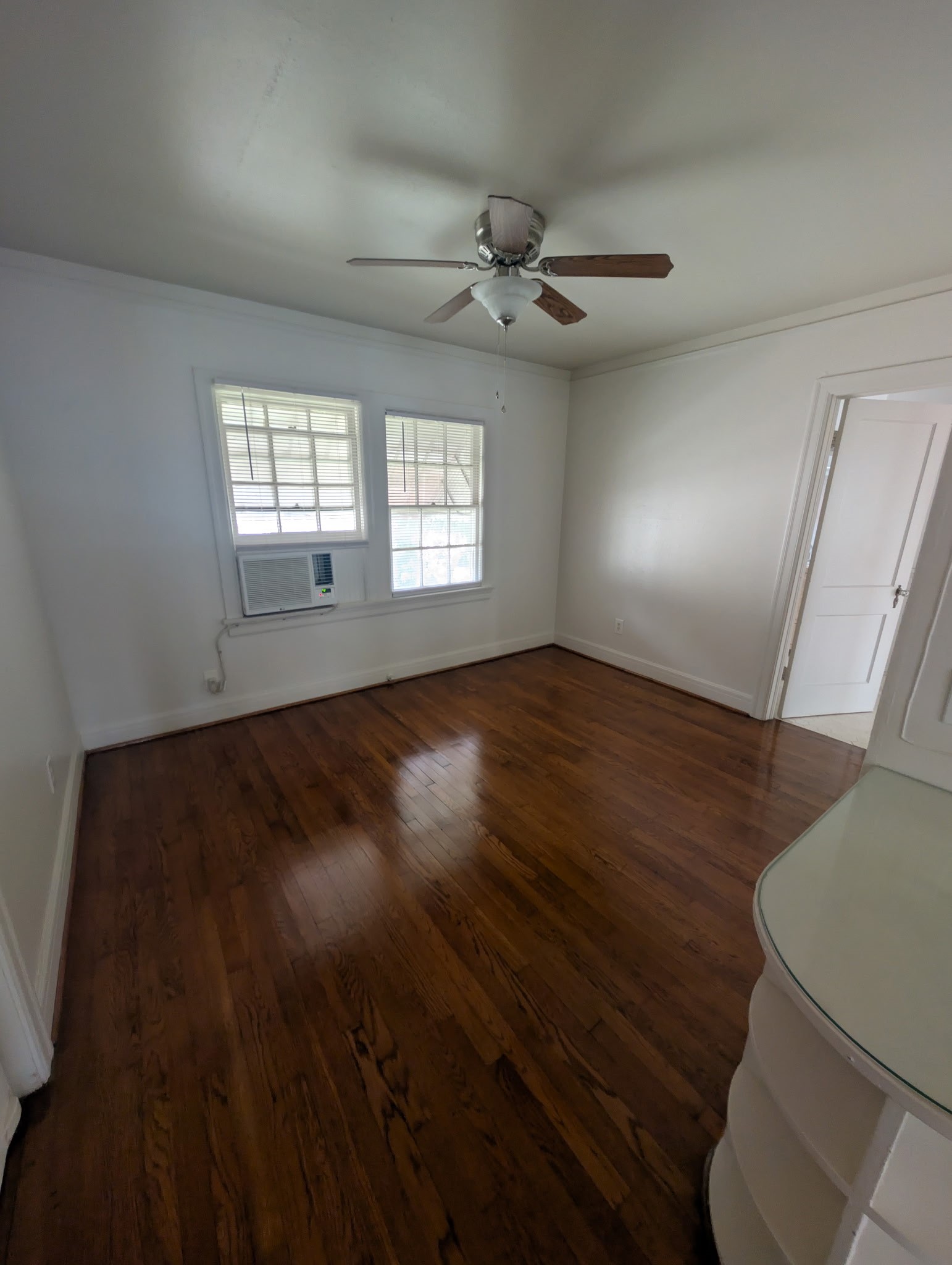 5622 Chartres Street, Unit 3 Houston, TX 77004 - Photo 7 of 8
