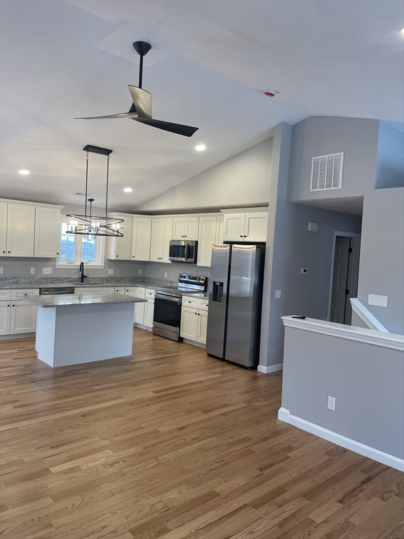 27 Havana Road Worcester, MA 01603 - Photo 4 of 15 Gallery Image 4