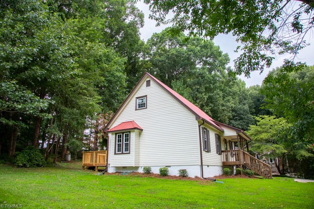 317 Staplewood Road Lexington, NC 27295 - Photo 3 of 34 Gallery Image 3