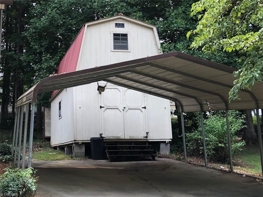 317 Staplewood Road Lexington, NC 27295 - Photo 29 of 34 HUGE Outbuilding