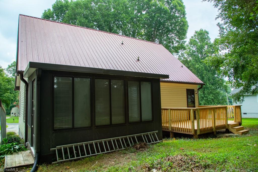 317 Staplewood Road Lexington, NC 27295 - Photo 5 of 34 Gallery Image 5