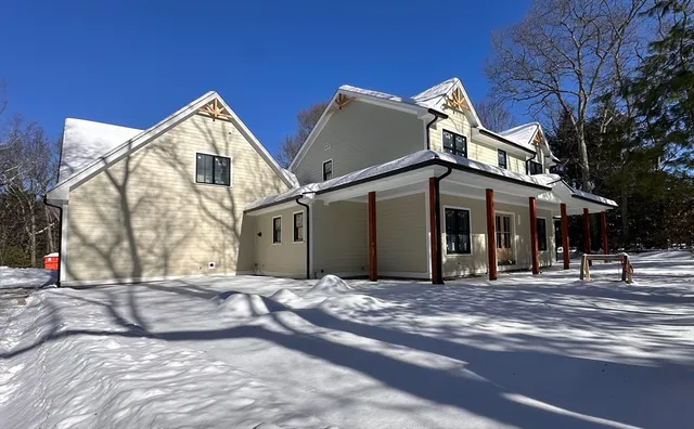 $3,450,000 | Lot 29 Hartford Street, Dover, MA 02030