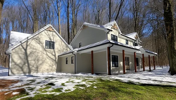 $3,450,000 | Lot 29 Hartford Street, Dover, MA 02030