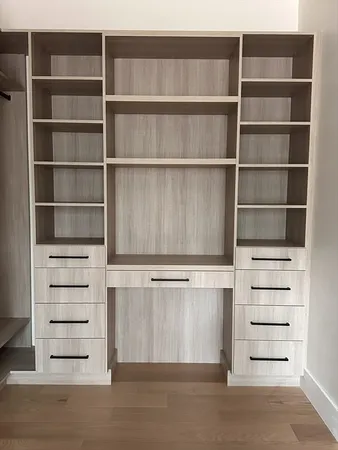 $3,450,000 | Lot 29 Hartford Street, Dover, MA 02030