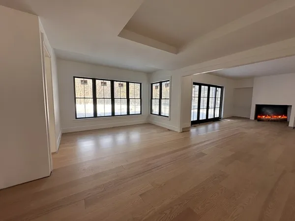 $3,450,000 | Lot 29 Hartford Street, Dover, MA 02030