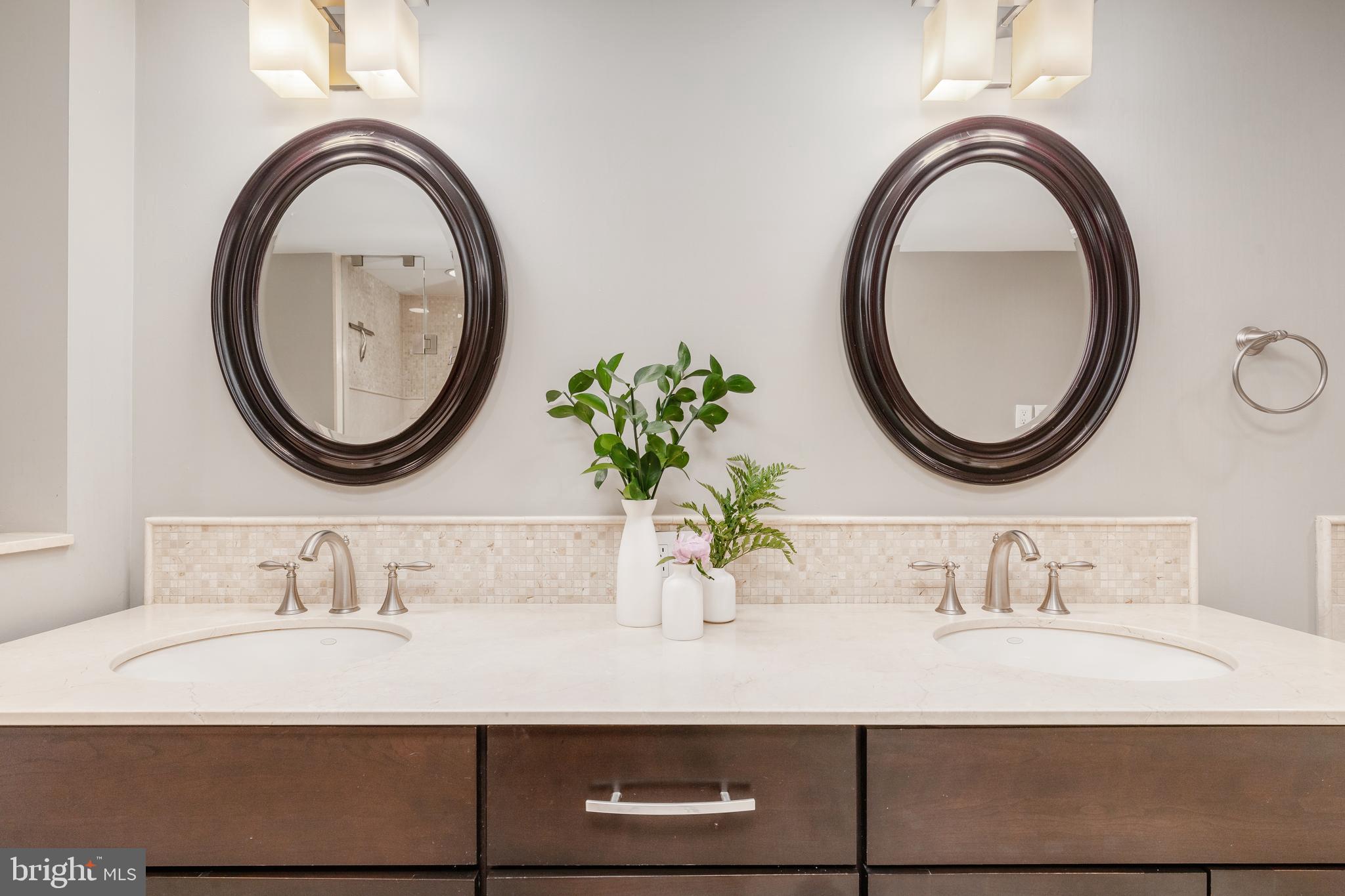 202 West Rittenhouse Square, Unit 1708 Philadelphia, PA 19103 - Photo 21 of 53