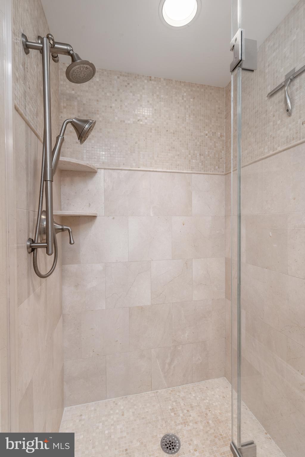 202 West Rittenhouse Square, Unit 1708 Philadelphia, PA 19103 - Photo 23 of 53