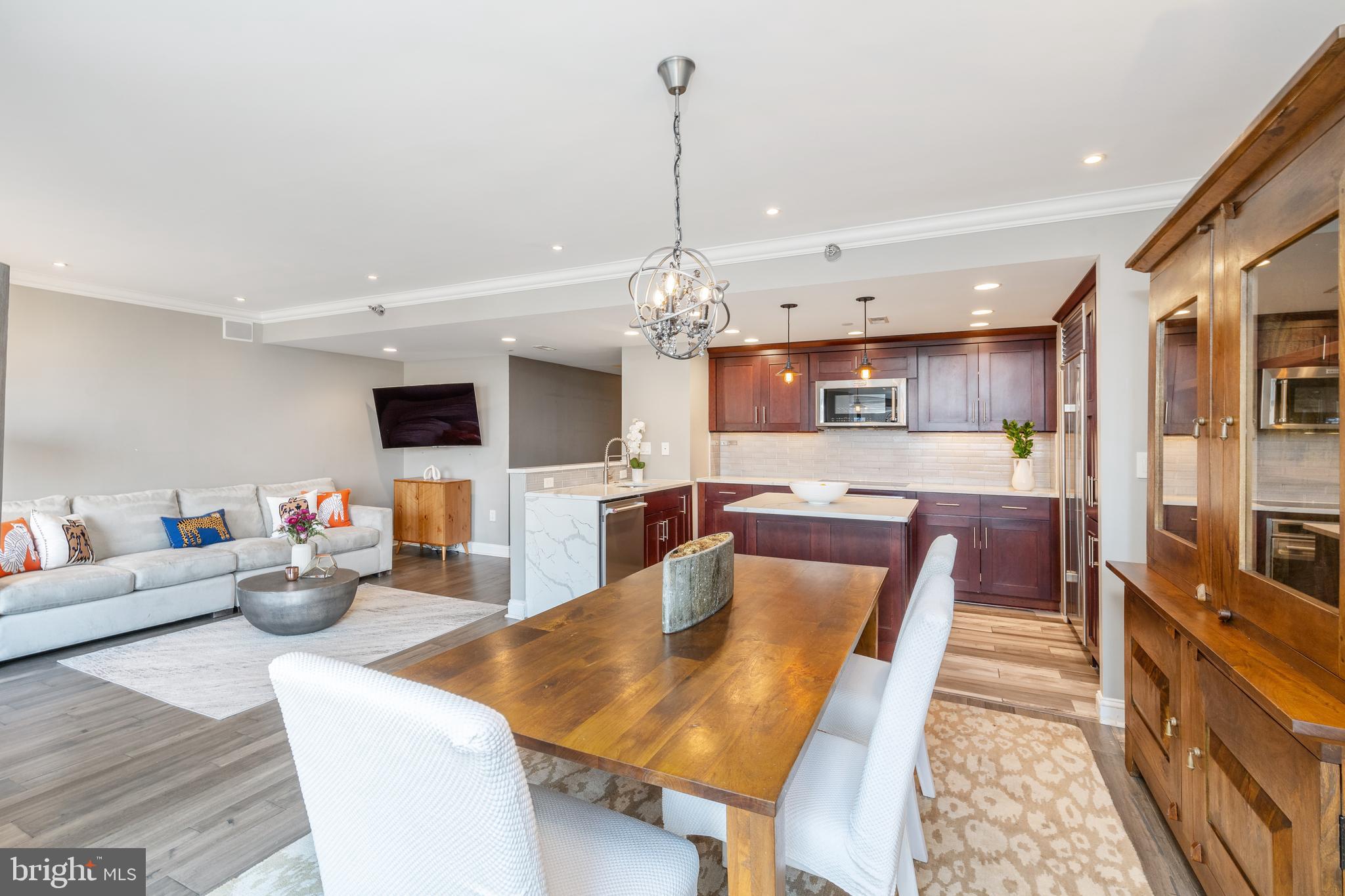 202 West Rittenhouse Square, Unit 1708 Philadelphia, PA 19103 - Photo 6 of 53