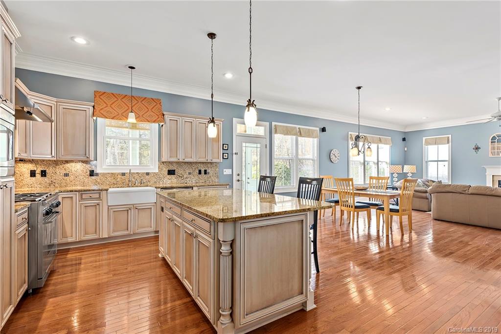 17626 Meadow Bottom Road Charlotte, NC 28277 - Photo 5 of 32 Gallery Image 5