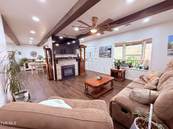 $283,900 | 119 West Main Boulevard, Church Hill, TN 37642