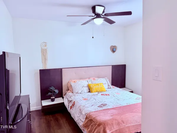 $283,900 | 119 West Main Boulevard, Church Hill, TN 37642