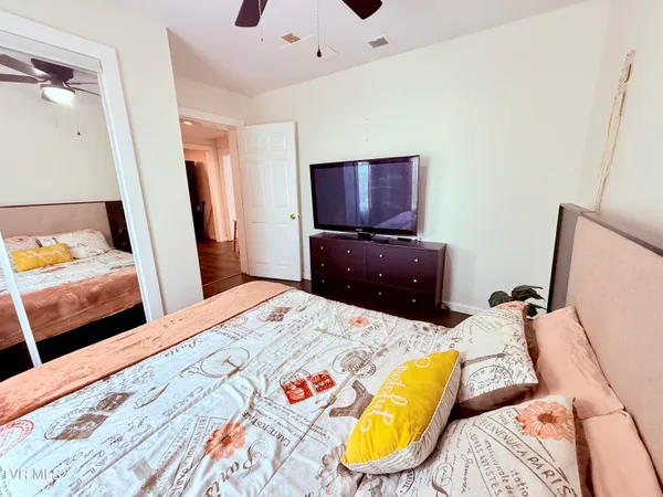 $283,900 | 119 West Main Boulevard, Church Hill, TN 37642