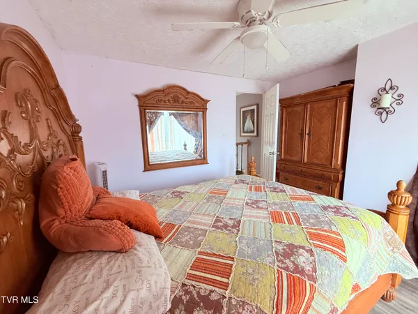 $283,900 | 119 West Main Boulevard, Church Hill, TN 37642