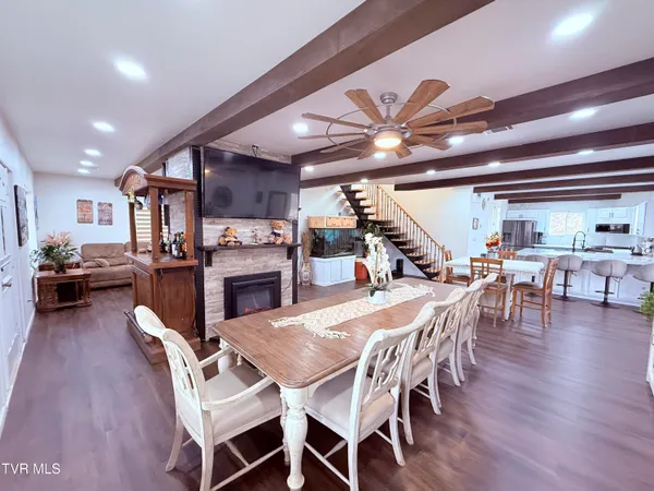 $283,900 | 119 West Main Boulevard, Church Hill, TN 37642