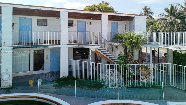 $6,800,000 | 115 Inlet Way, Palm Beach Shores, FL 33404