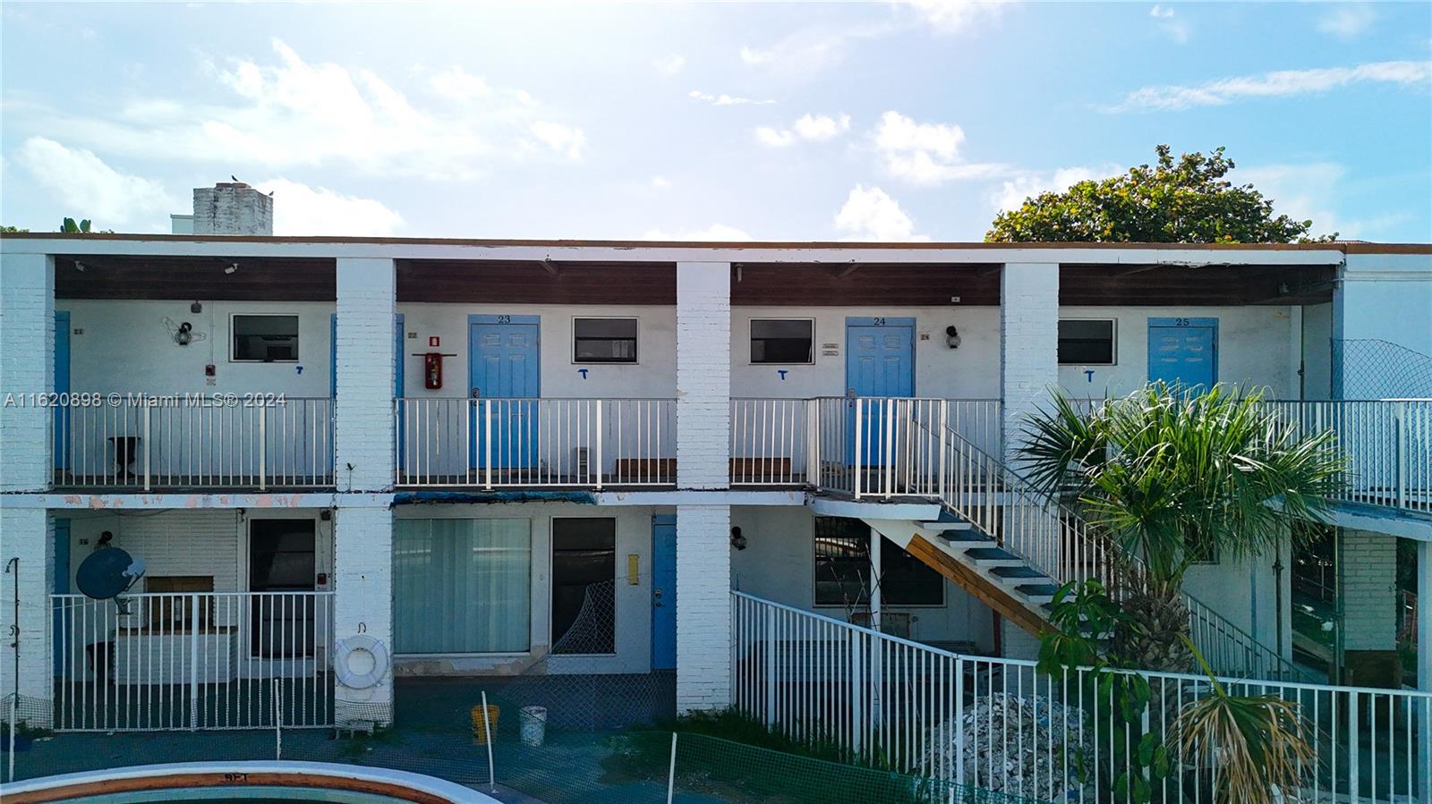 115 Inlet Way Palm Beach Shores, FL 33404 - Photo 29 of 60