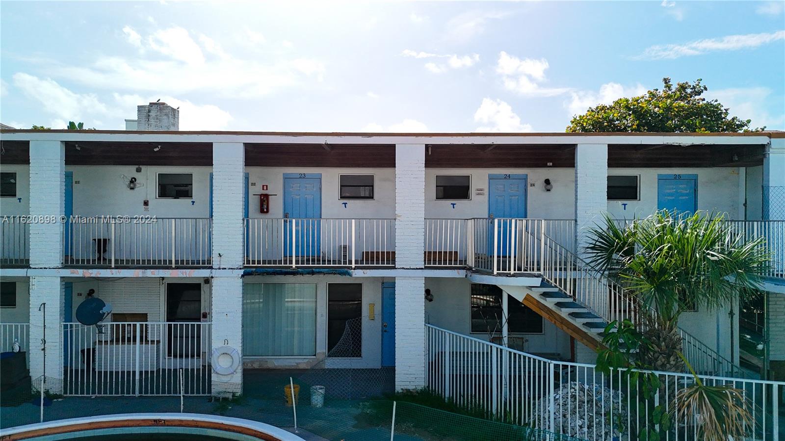 115 Inlet Way Palm Beach Shores, FL 33404 - Photo 30 of 60