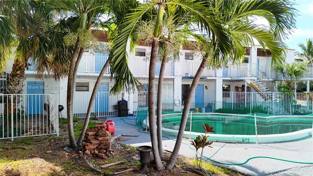 $6,800,000 | 115 Inlet Way, Palm Beach Shores, FL 33404