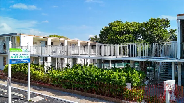 $6,800,000 | 115 Inlet Way, Palm Beach Shores, FL 33404