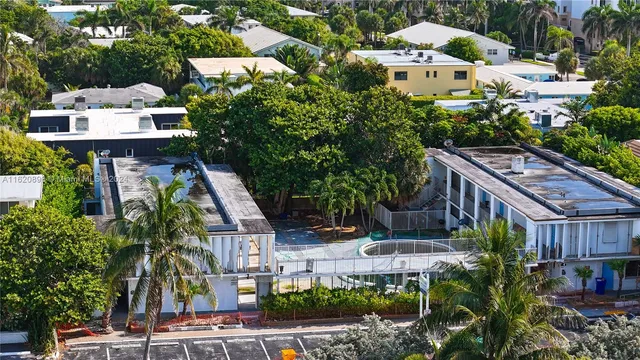 $6,800,000 | 115 Inlet Way, Palm Beach Shores, FL 33404