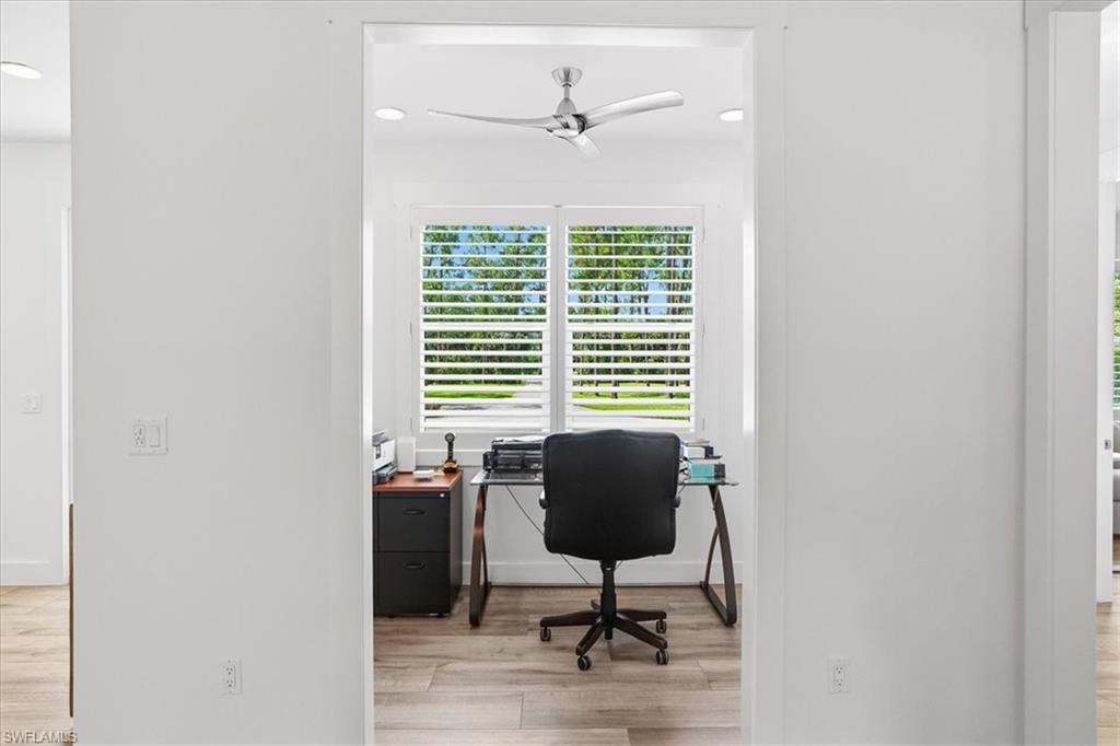 4641 1st Avenue Southwest Naples, FL 34119 - Photo 15 of 49