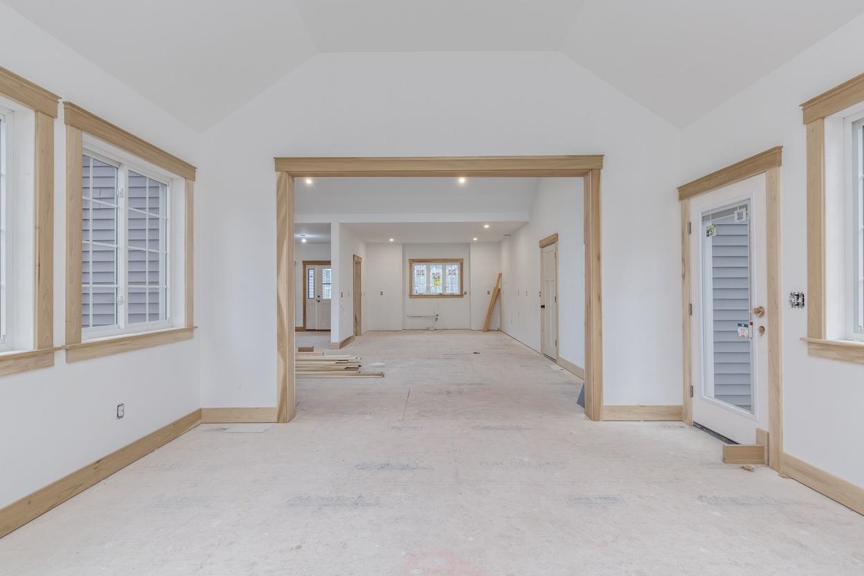 54 Haystack Circle, Unit 9962 Pelham, NH 03076 - Photo 8 of 13
