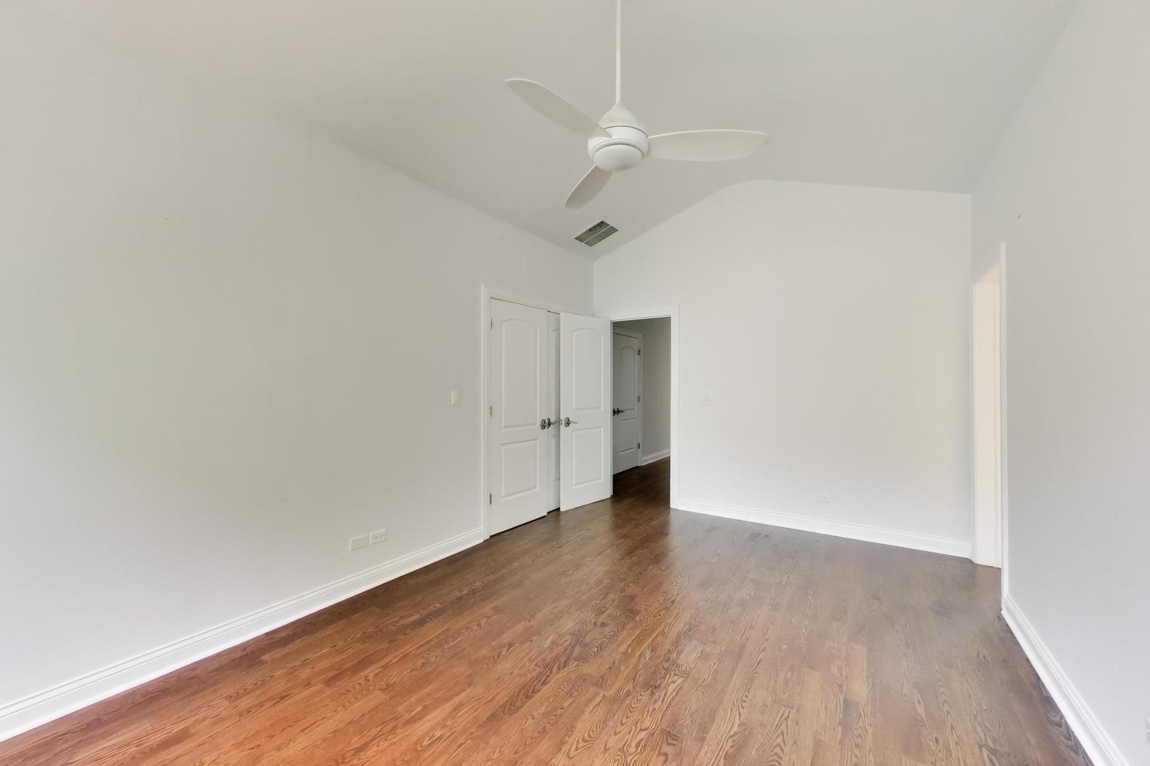 73 Locust Road Winnetka, IL 60093 - Photo 22 of 44