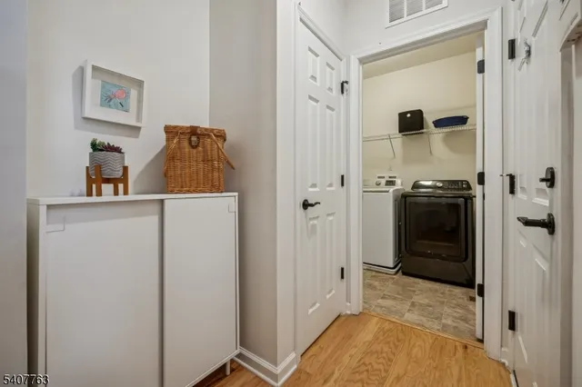 $785,000 | 5 Albert Court, Randolph, NJ 07869