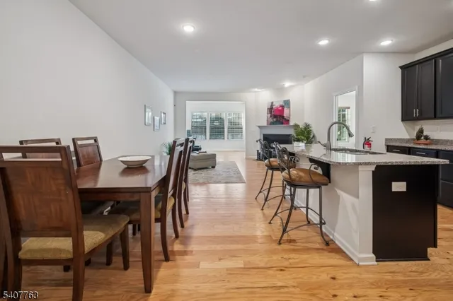 $785,000 | 5 Albert Court, Randolph, NJ 07869