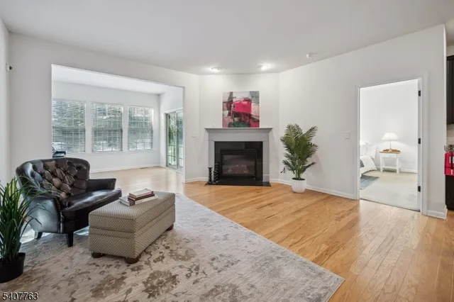 $785,000 | 5 Albert Court, Randolph, NJ 07869