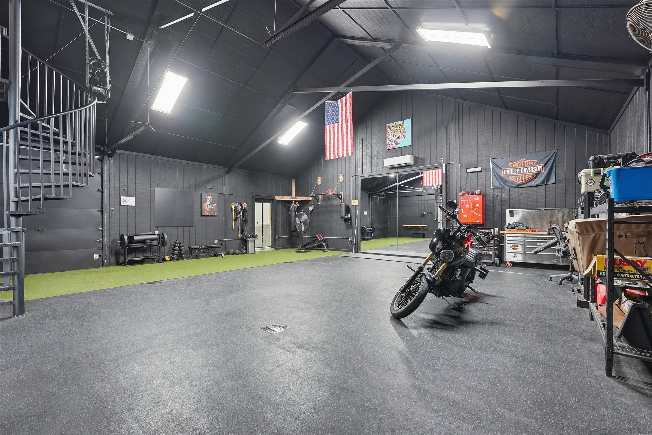 23210 Willowcreek Stables Road Spring, TX 77389 - Photo 37 of 45 This area makes the perfect space for an indoor gym.
