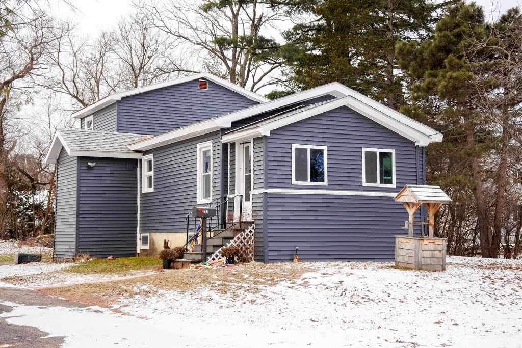 229 Lincoln Avenue Rutland, VT 05701 - Photo 1 of 1 Gallery Image 1