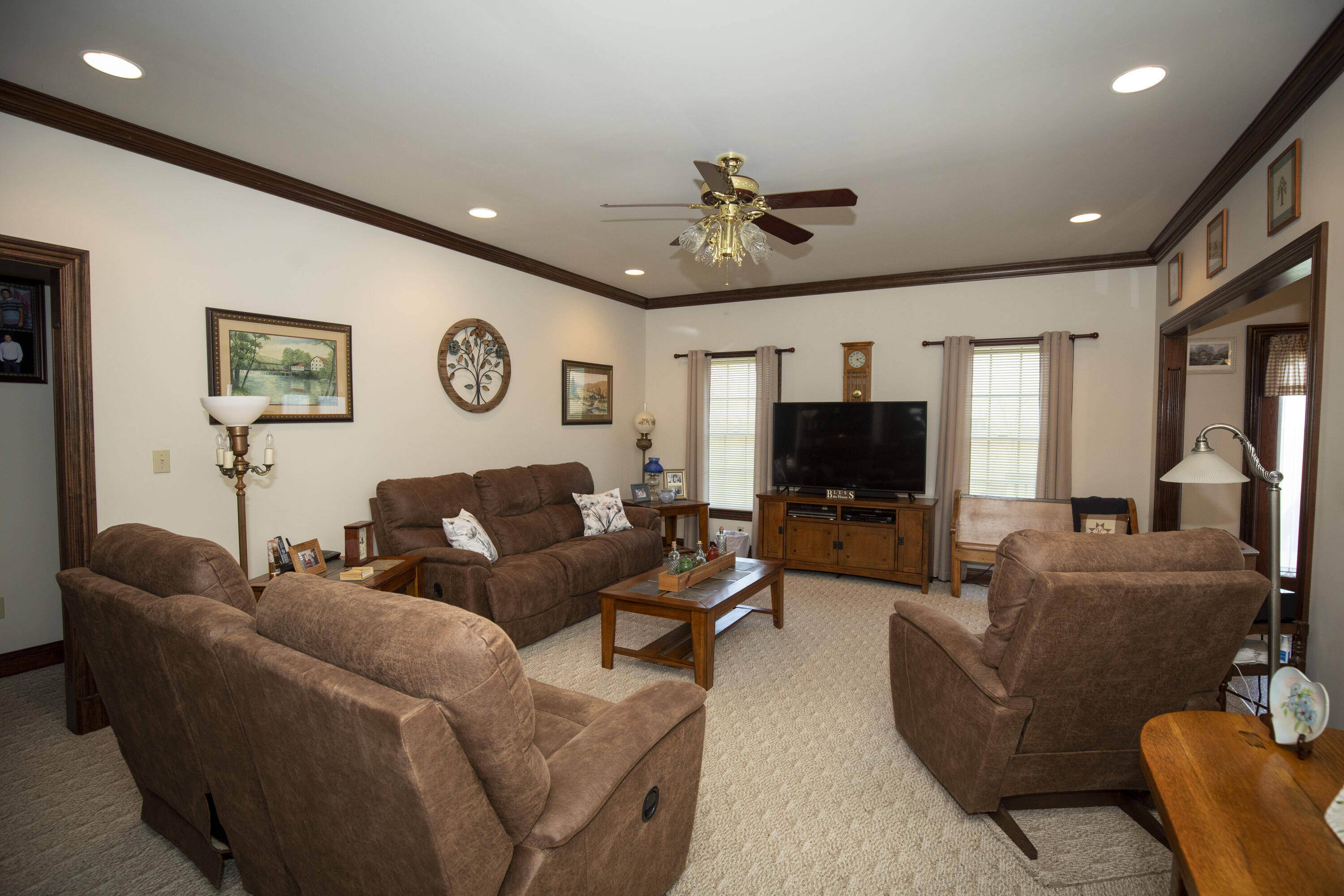 601 Whitenack Road Harrodsburg, KY 40330 - Photo 12 of 34 29601WhitenackRd