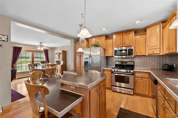 $399,999 | 5949 South Street Road, Fleming, NY 13021