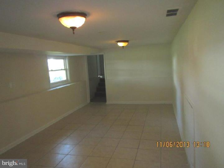 701 Spruce Road Warminster, PA 18974 - Photo 12 of 25 Family Room