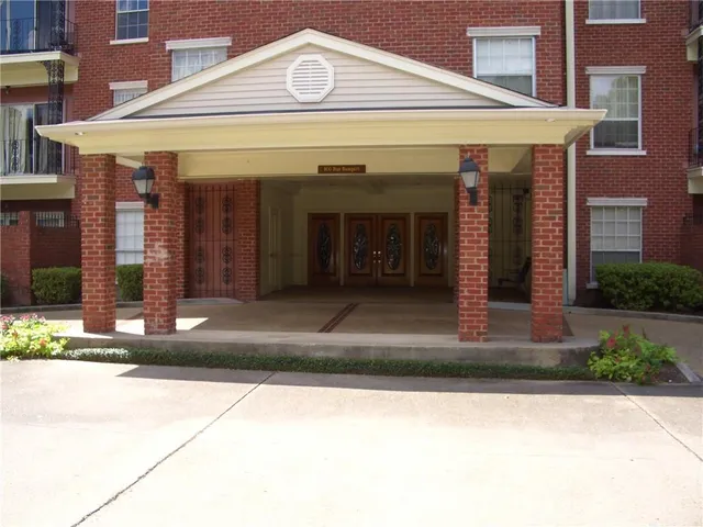 $3,400 | 800 Rue Rampart Other, Unit 332, Metairie, LA 70005