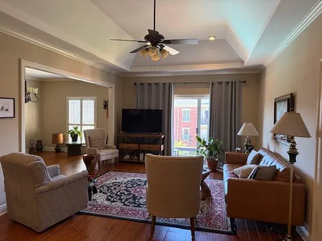 $3,400 | 800 Rue Rampart Other, Unit 332, Metairie, LA 70005