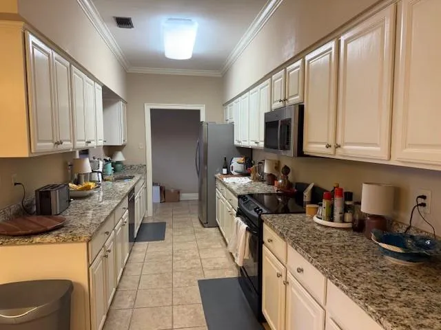 $3,400 | 800 Rue Rampart Other, Unit 332, Metairie, LA 70005