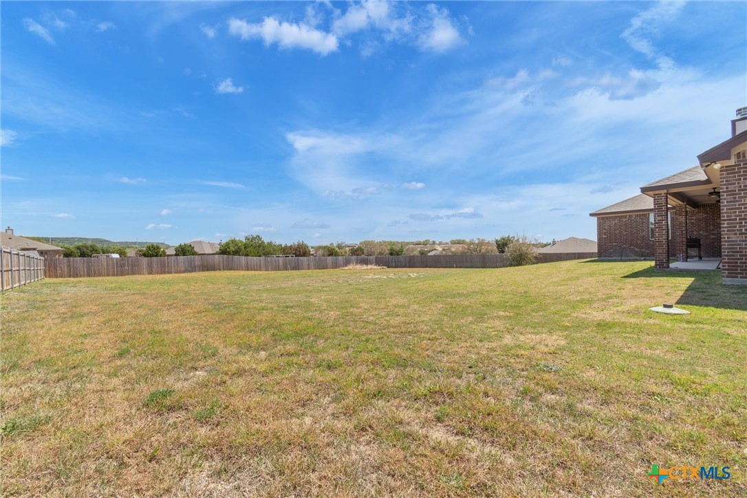 3919 Gracey Lane Kempner, TX 76539 - Photo 41 of 44 a view of an ocean from a beach