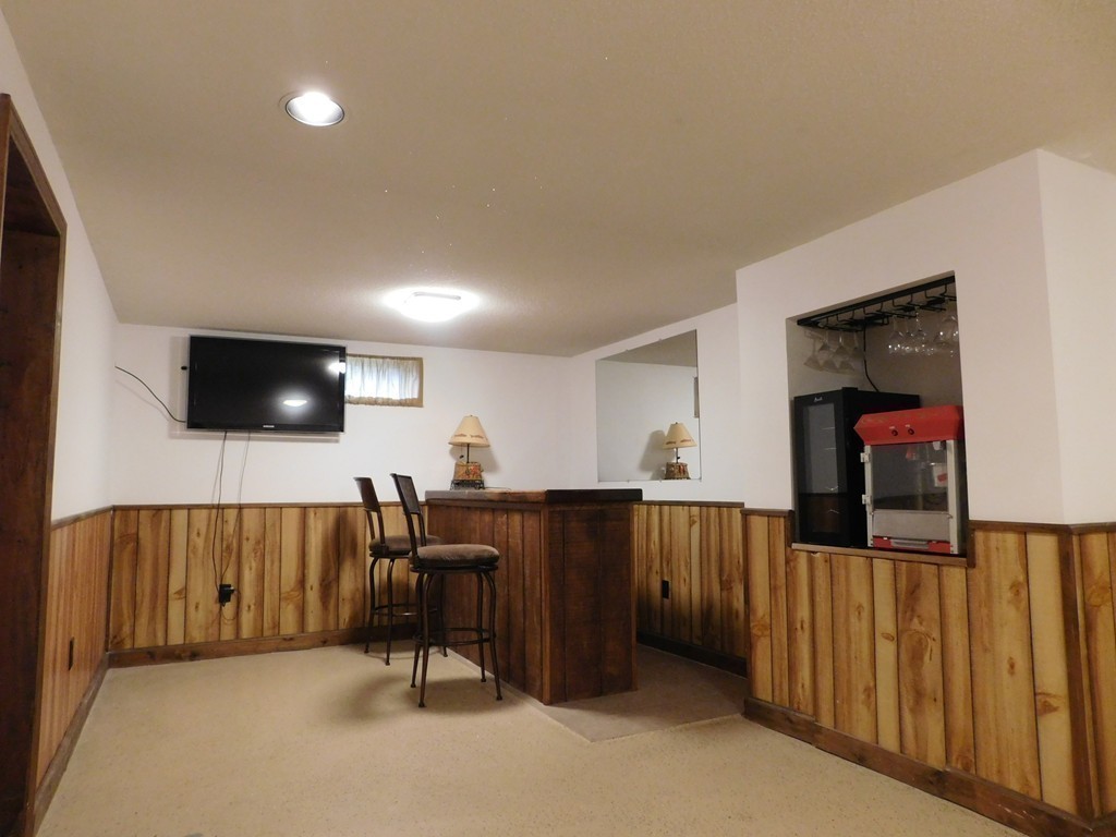 126 Starling Road Springfield, MA 01119 - Photo 16 of 26