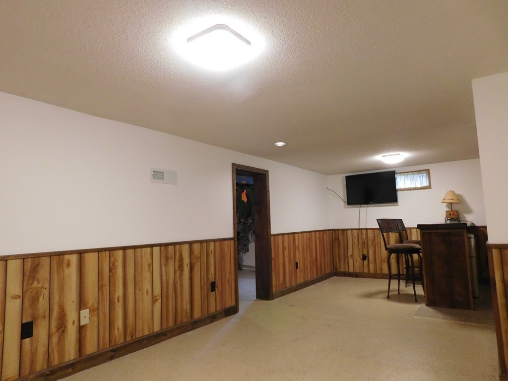 126 Starling Road Springfield, MA 01119 - Photo 17 of 26