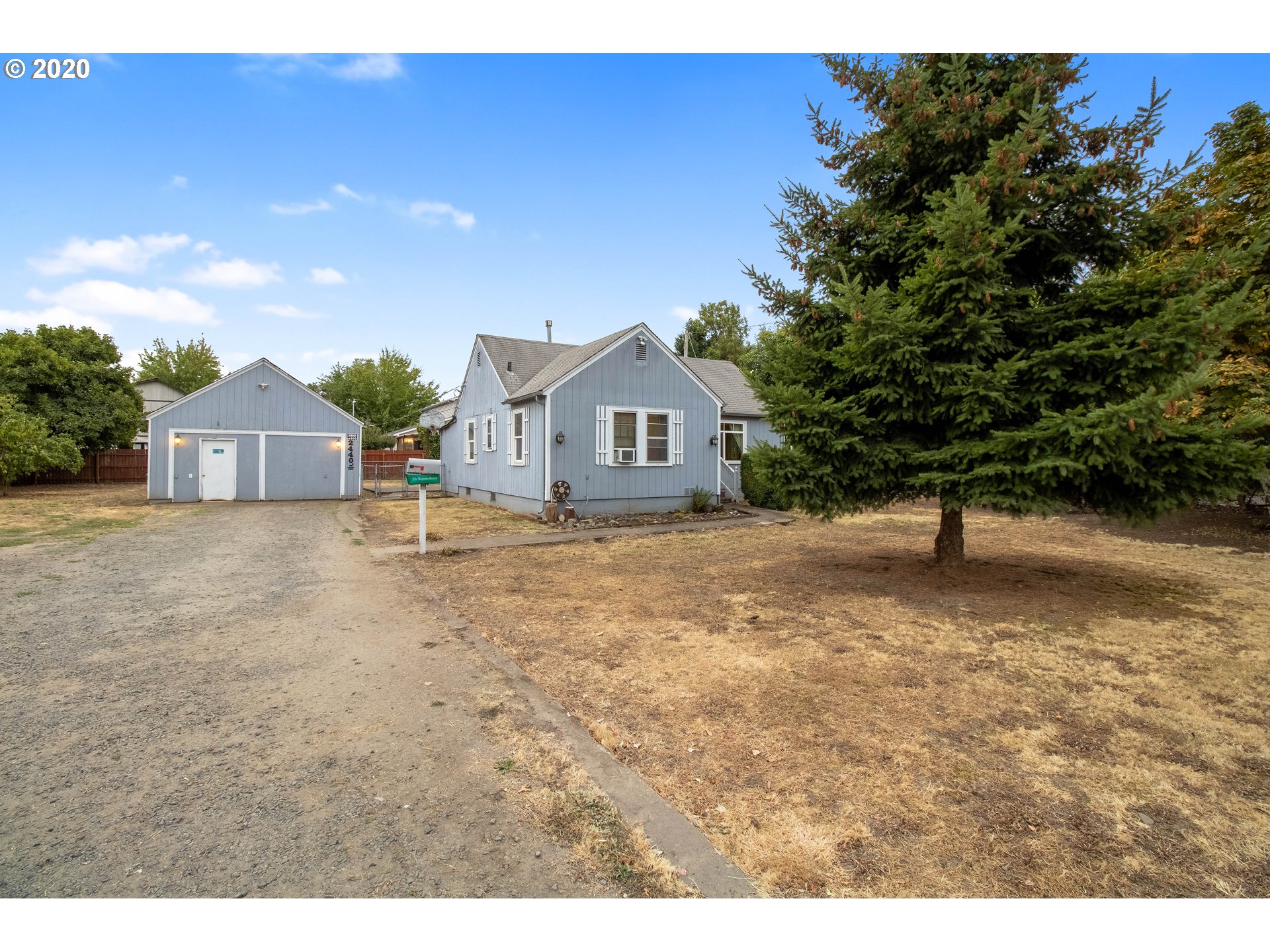 2440 Cal Young Road Eugene, OR 97401 - Photo 3 of 28 Gallery Image 3