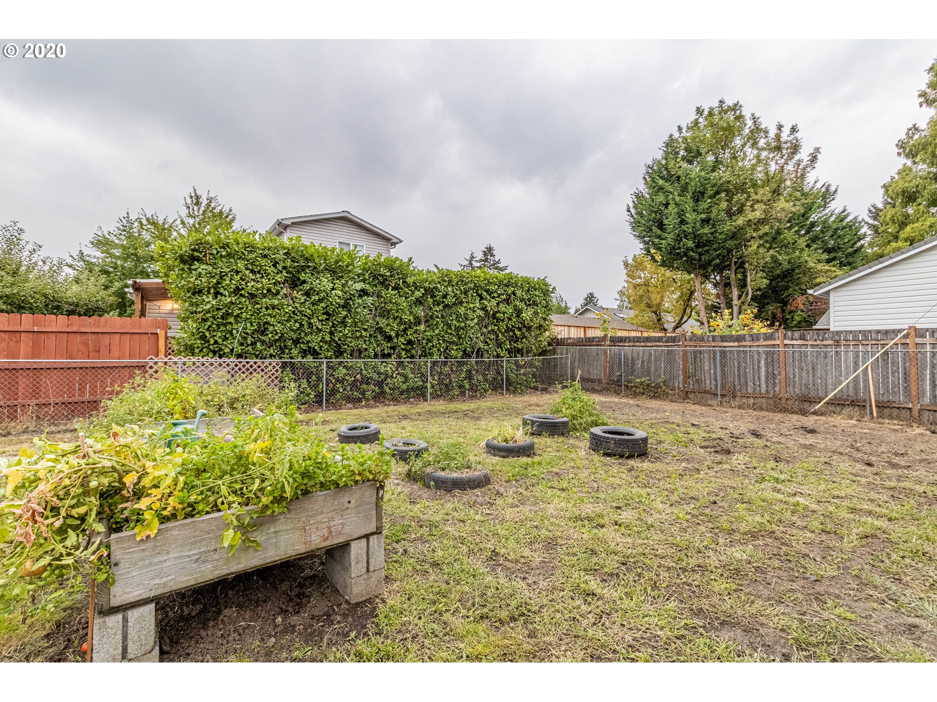 2440 Cal Young Road Eugene, OR 97401 - Photo 25 of 28 Gallery Image 25